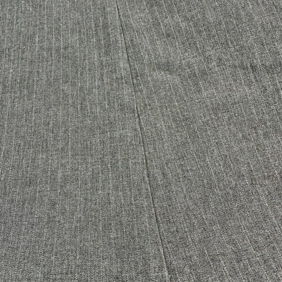 Van Heusen Mens Gray Pinstripe Dress Pants 40x30 Flat Front - Picture 7 of 9